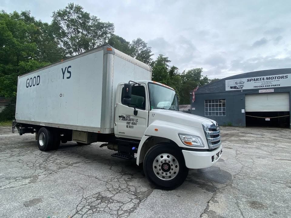 2024 Hino 268