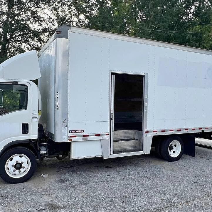 2019 Isuzu NPR HD