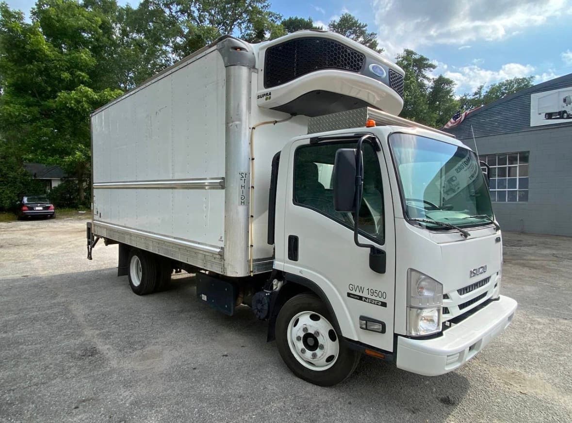 2021 Isuzu NRR