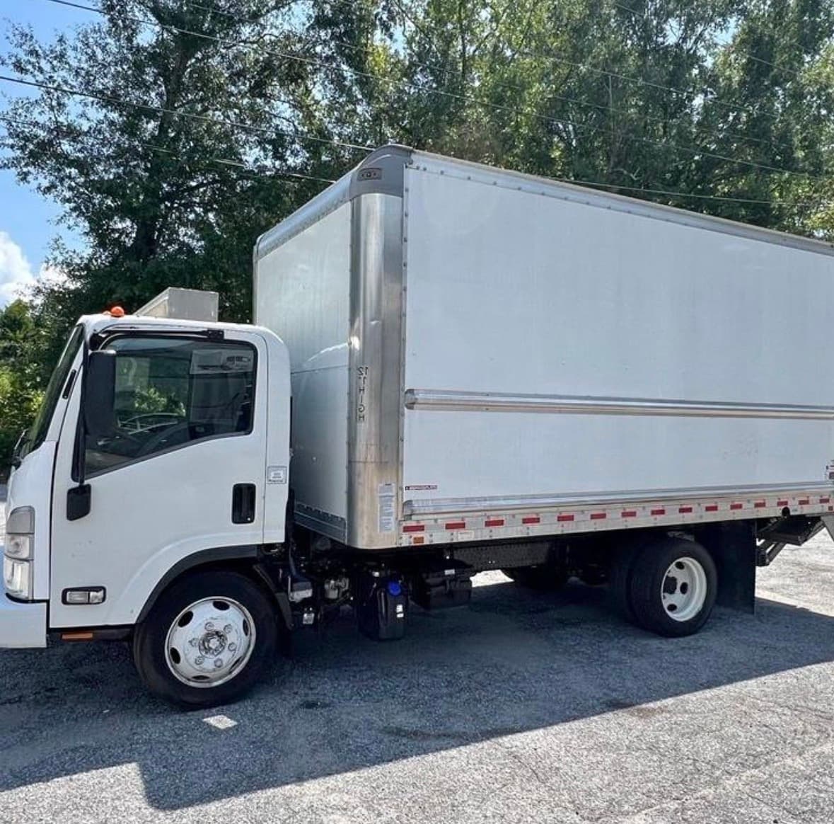 2024 Isuzu NPR