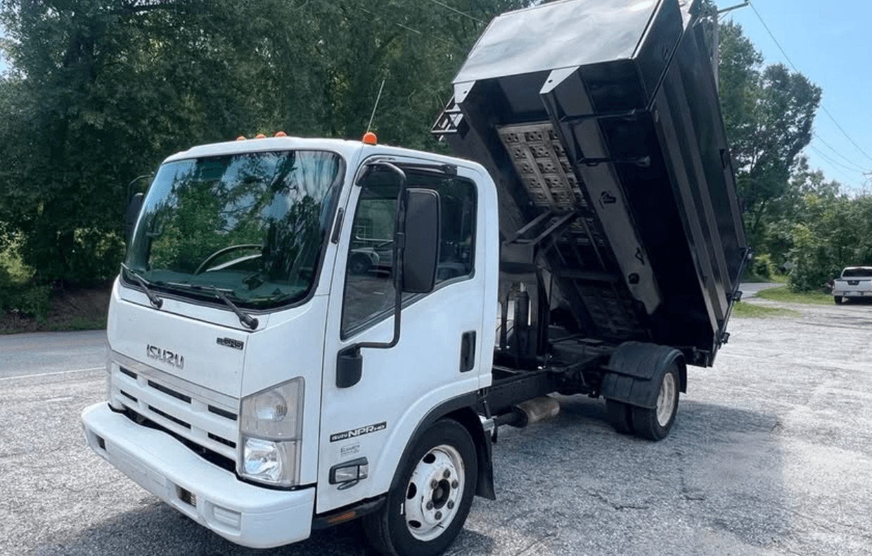 2016 Isuzu NPR HD