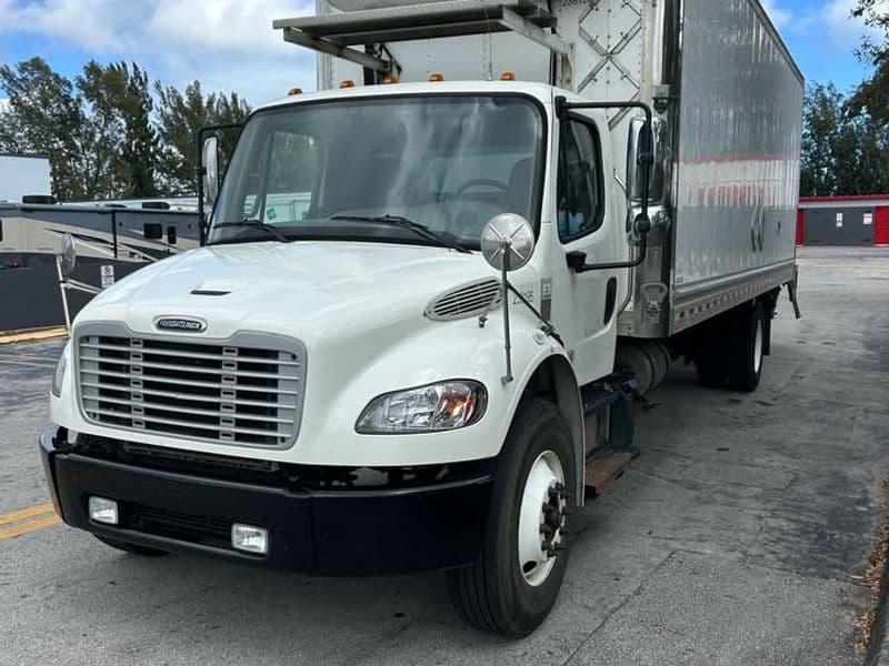 2019 Freightliner M2