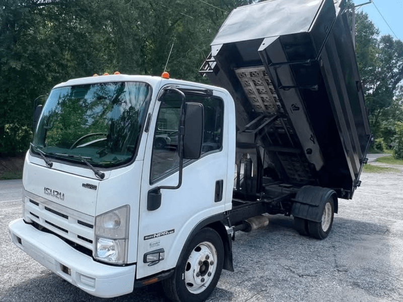 2016 Isuzu NPR HD